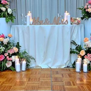 60″ Half Round Table